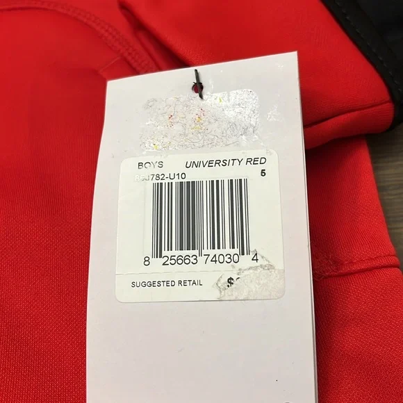 NWT! Nike Red and Black Therma-FIT Hoodie. Size 5. - Picture 2 of 10